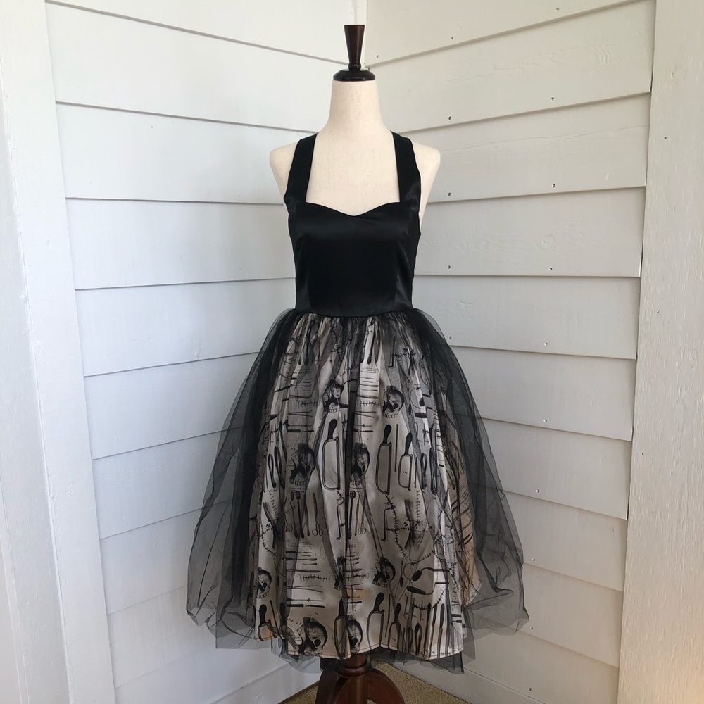 American Horror Story Hot Topic Collection, Small